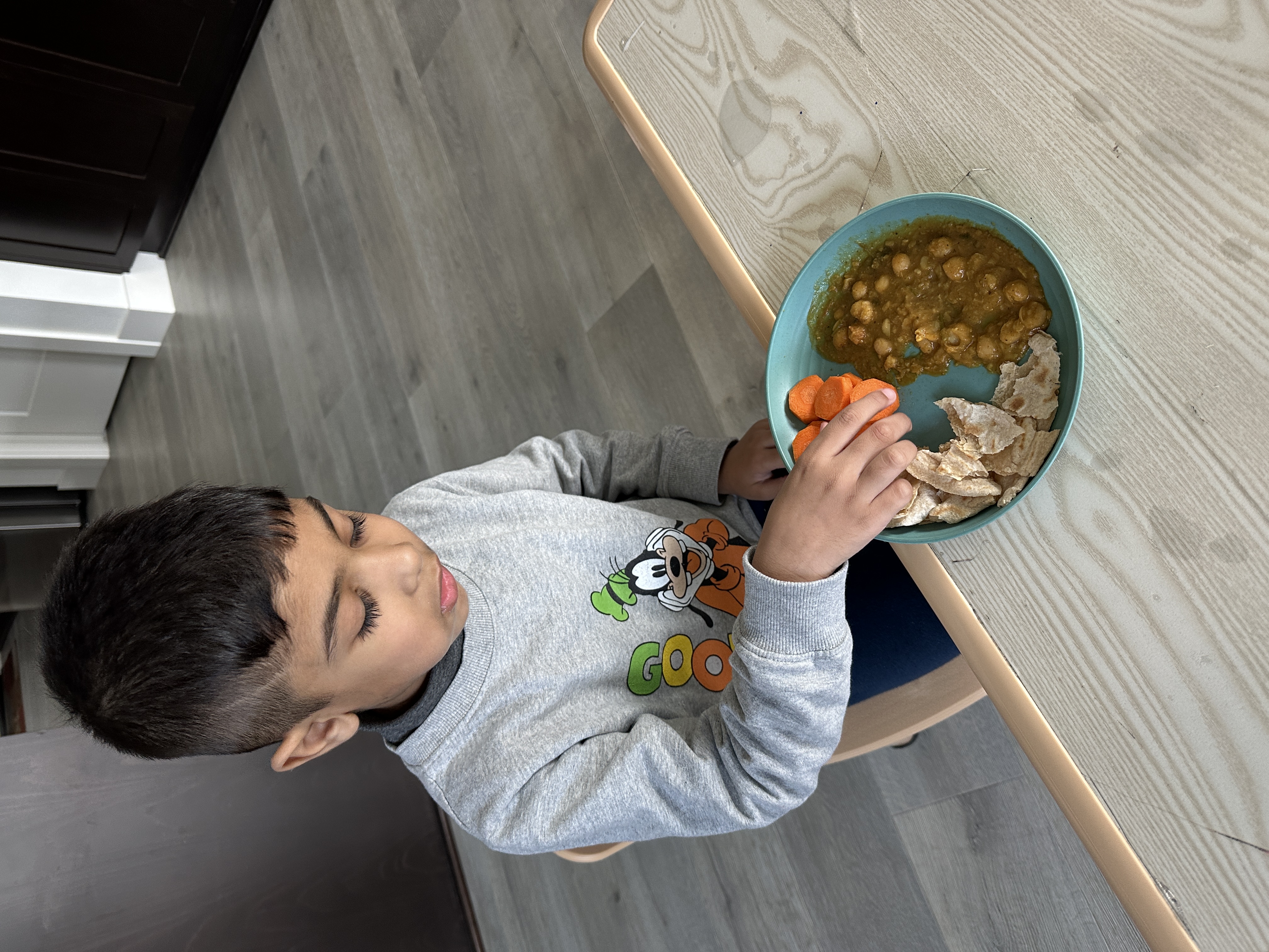 Toddler learning activity at BuzzingBeez daycare in Castro Valley - photo 5
